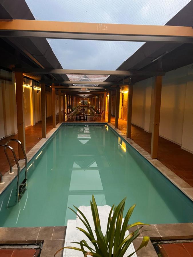 Presidency Artotel, Kochi Exterior foto